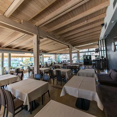 Otel Agimi Saranda